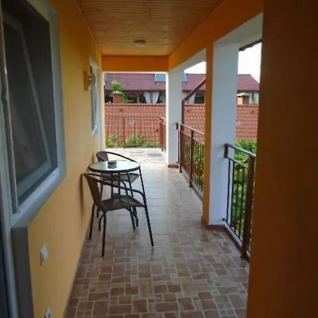 Faina 3* دووا مايْ