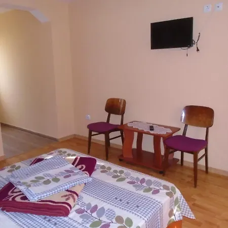 فندق مبيت وإفطار Faina 3*